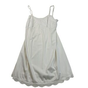 Vintage Sears The Improved Doesn't Slip White Lace Trim Nylon Slip‎ Dress